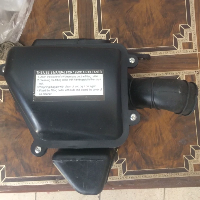 هواکش پلاستیکی موتور سیکلت هوندا 125 و 150 سی سی (پس کرایه)